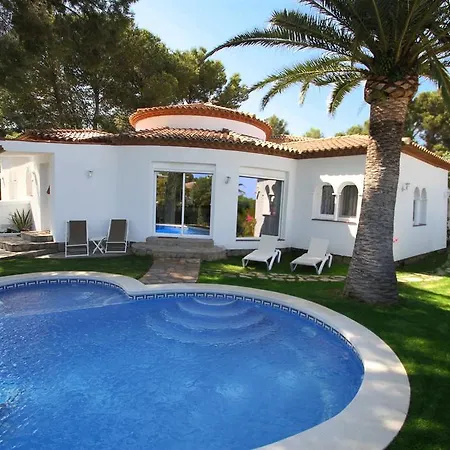 Arenda Camila Pino Alto Villa
