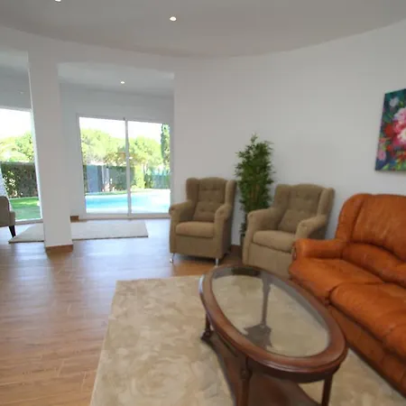 Villa Arenda Camila Pino Alto Miami Playa