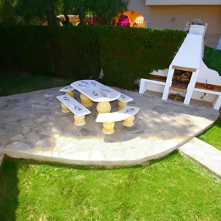 Arenda Camila Pino Alto Villa *